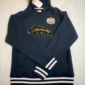 NHL Nashville Predators Hoodie, vintage look (NEW)